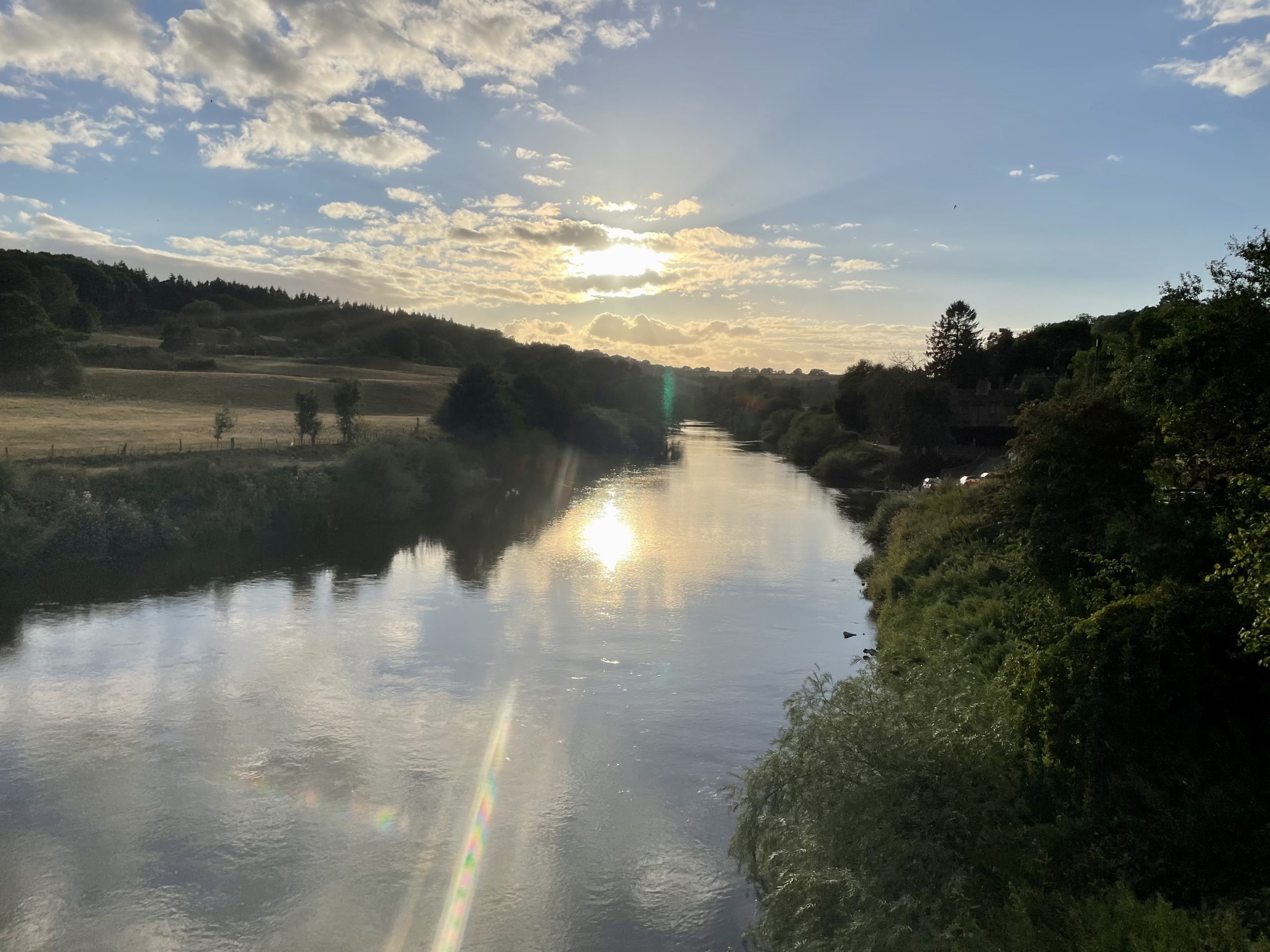 IMG_2402 the evening Sun setting over the River Severn by Bank Farm holiday Park