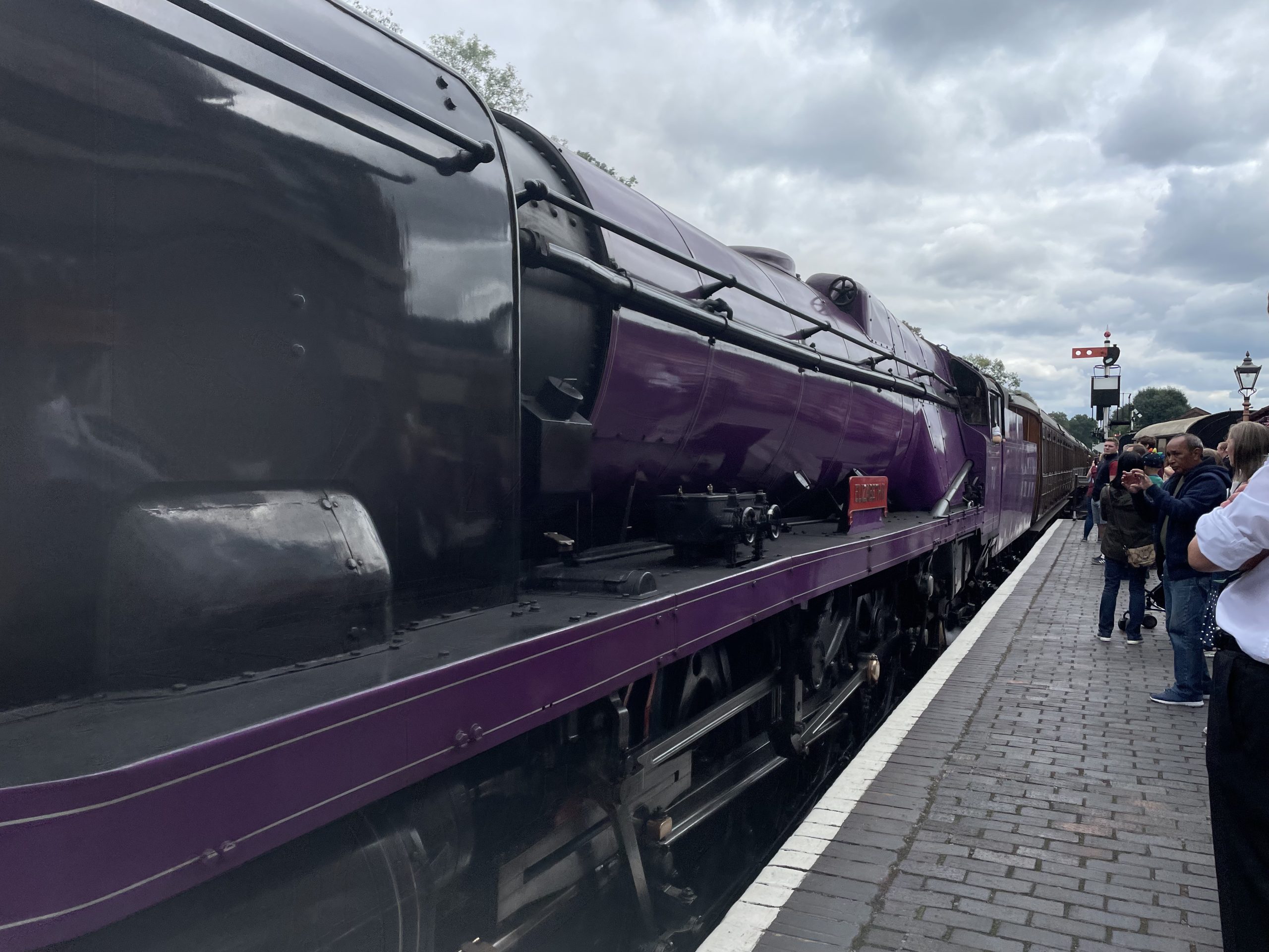 A black train on the Severn valley railway